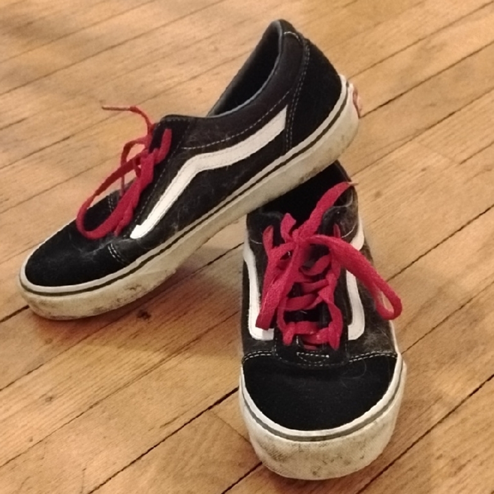 Kids Black Skate Shoes with White Stripe and Red Laces